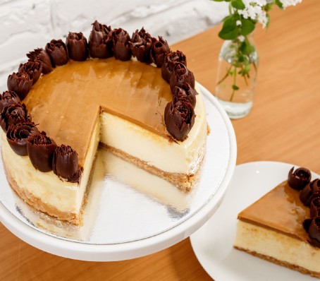 8" Choc Caramel Baked Cheesecake [GF]