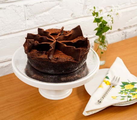 8" Flourless Chocolate Cake [GF]