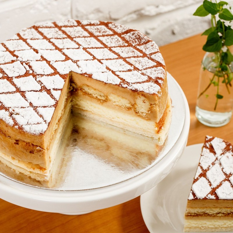 8" Tiramisu Cake